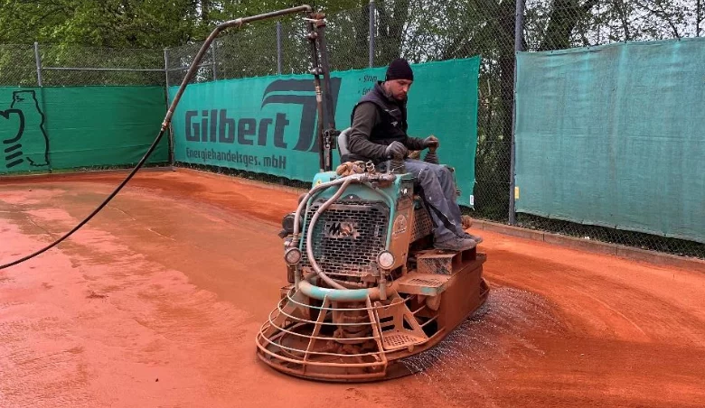 Einschlammung Von Tennispltzen