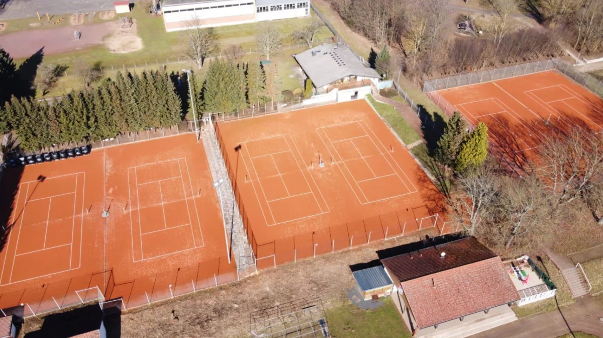 Luftbild Tennisanlage Mnzenberg Gambach