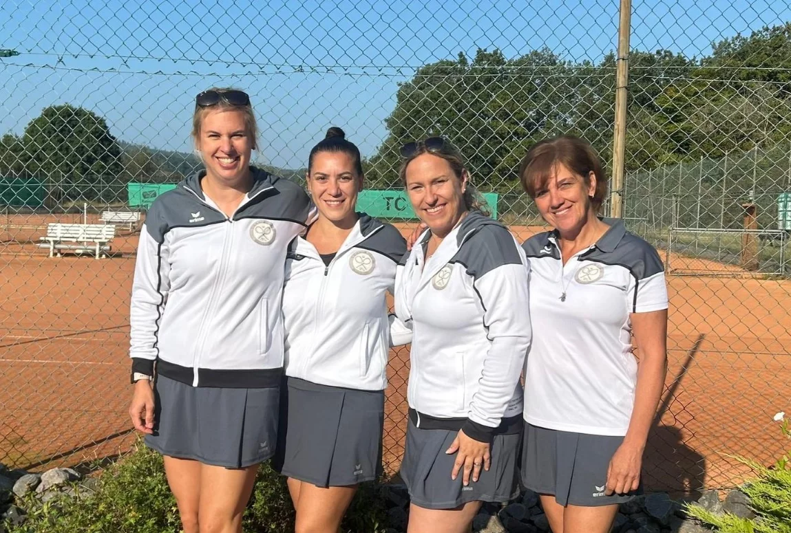 Damenmannschaft Julia Reuhl Dina Rampello Laura Bo